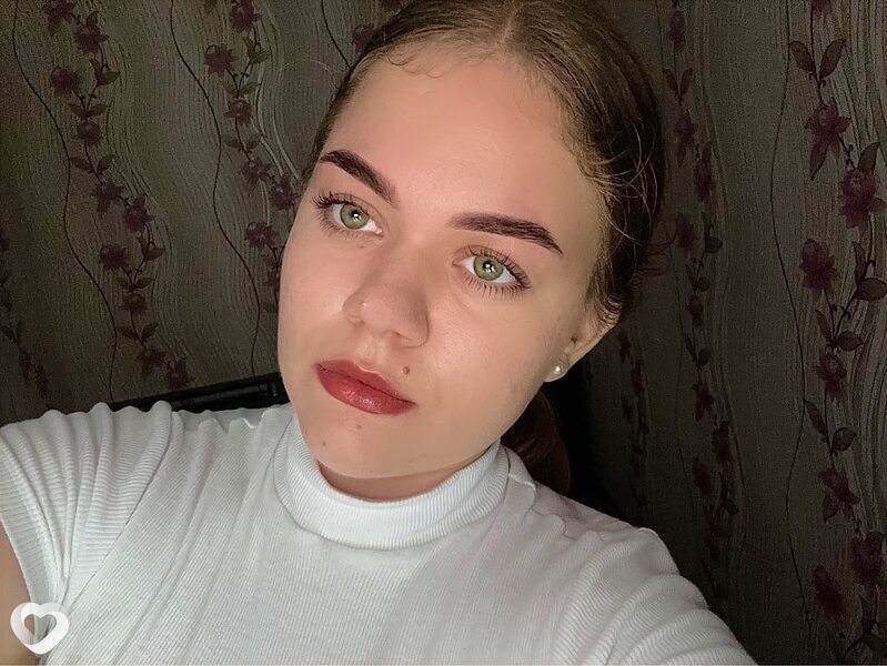 Алина, 22, Симферополе — анкета №2633128