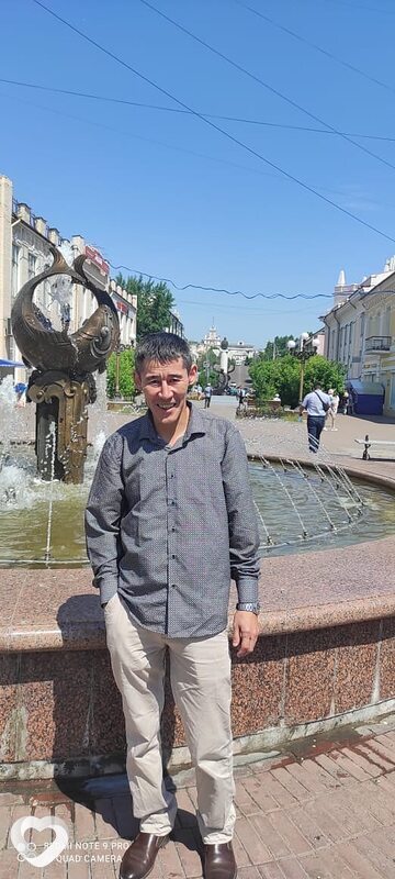 Михаил, 42, Алдане — анкета №2633769