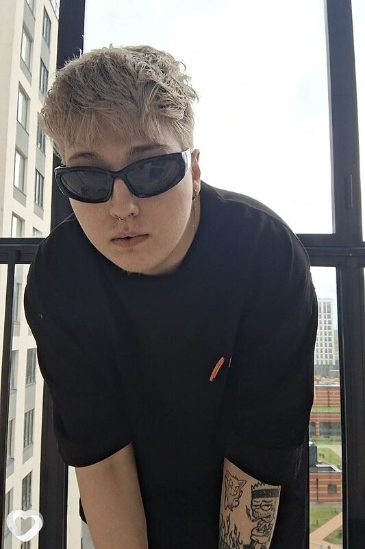 Максим, 23, Санкт-Петербурге — анкета №2633819