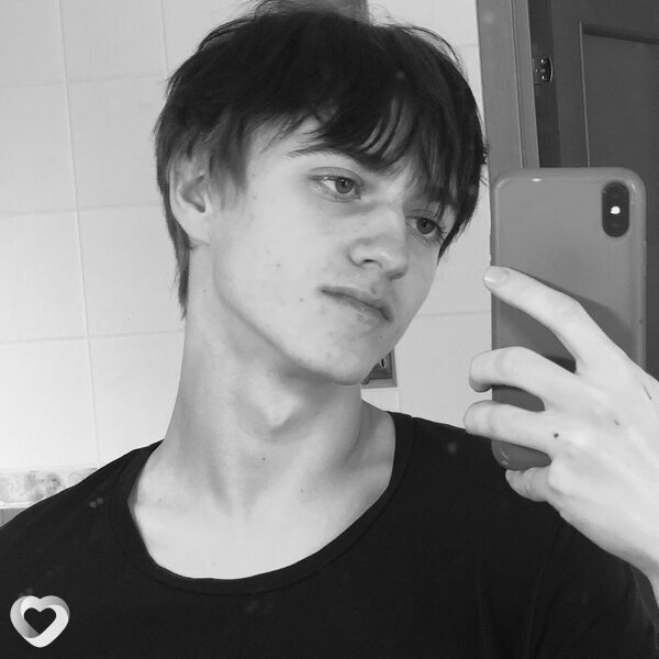 Денис, 20, Саратове — анкета №2633820