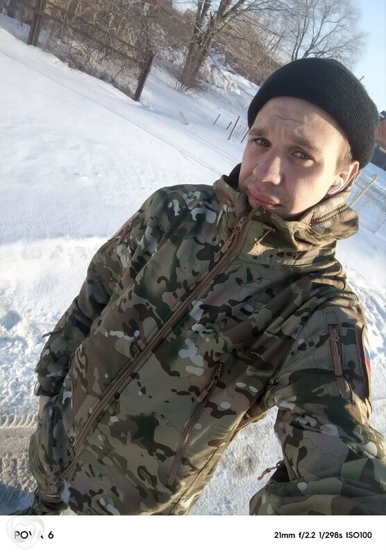Евгений, 25, Бийске — анкета №2634350