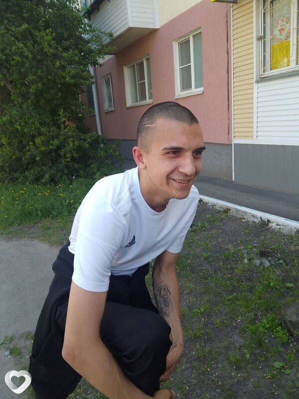 Александр, 19, Кургане — анкета №2634750