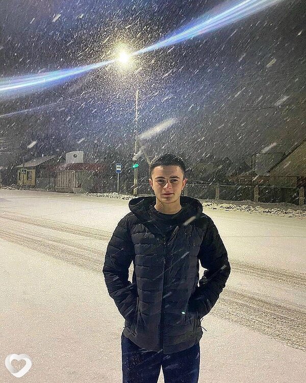 Дима, 23, Ревде — анкета №2635991