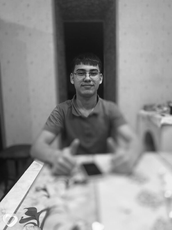 Mukhammad, 19, Киеве — анкета №2635681