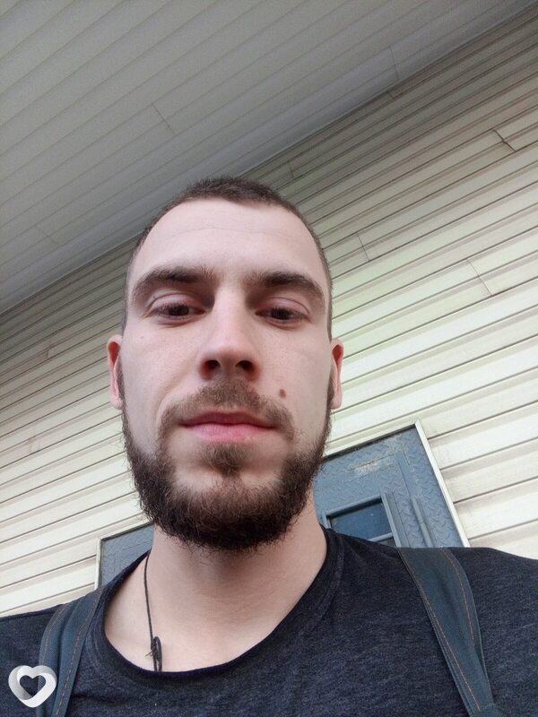 Денис, 27, Белгороде — анкета №2636104