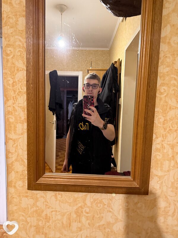 Евгений, 24, Москве — анкета №2636526