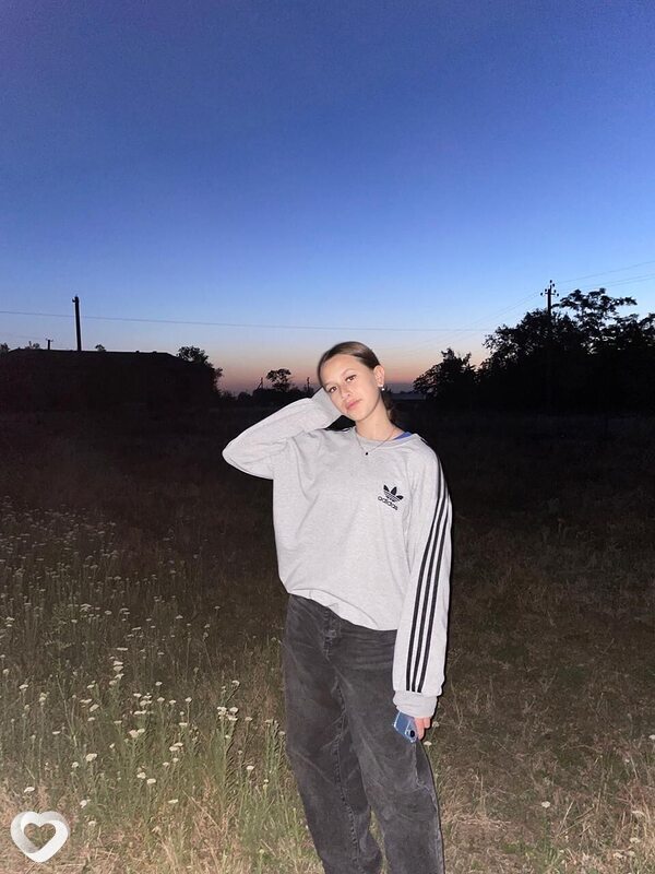 Елизавета, 19, Зернограде — анкета №2636427