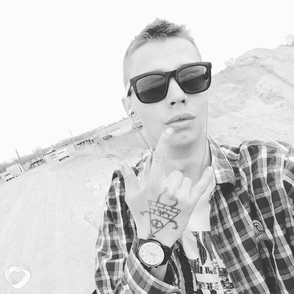 Влад Сельских, 27, Комсомольске-на-Амуре — анкета №2636461