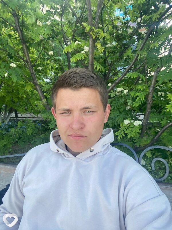 Миша, 19, Новосибирске — анкета №2636865