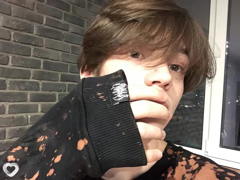 Артур, 23, Санкт-Петербурге — анкета №2637495