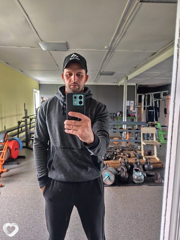 Юрий, 37, Реже — анкета №2637075