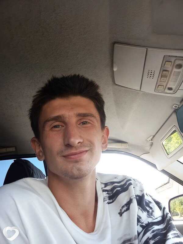 Дима, 26, Каменске-Шахтинском — анкета №2637153