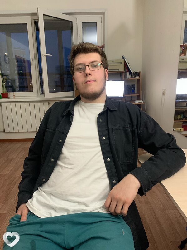 Илья, 21, Красноярске — анкета №2637964