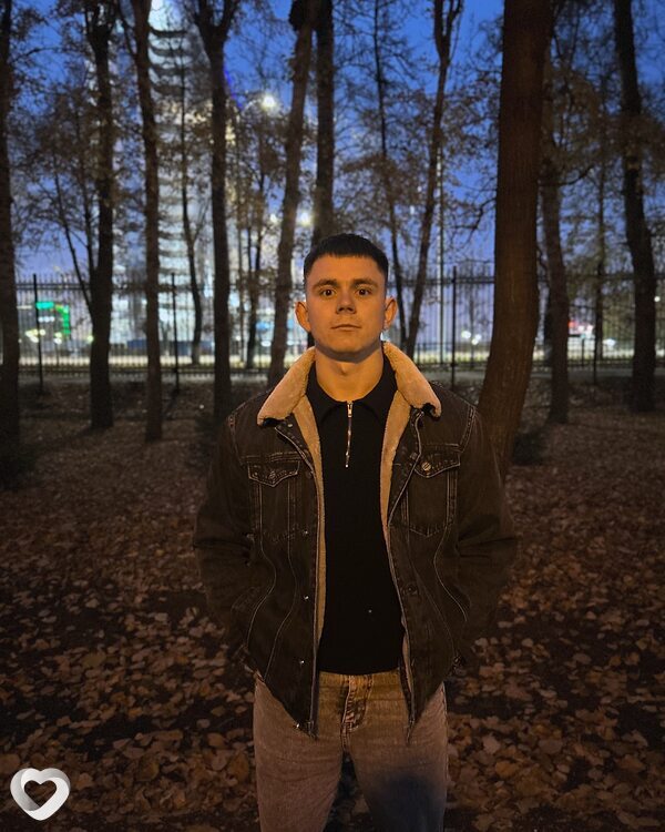 Денис, Остров