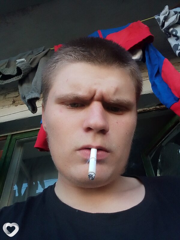Миша Калошин, 19, Омске — анкета №2638413