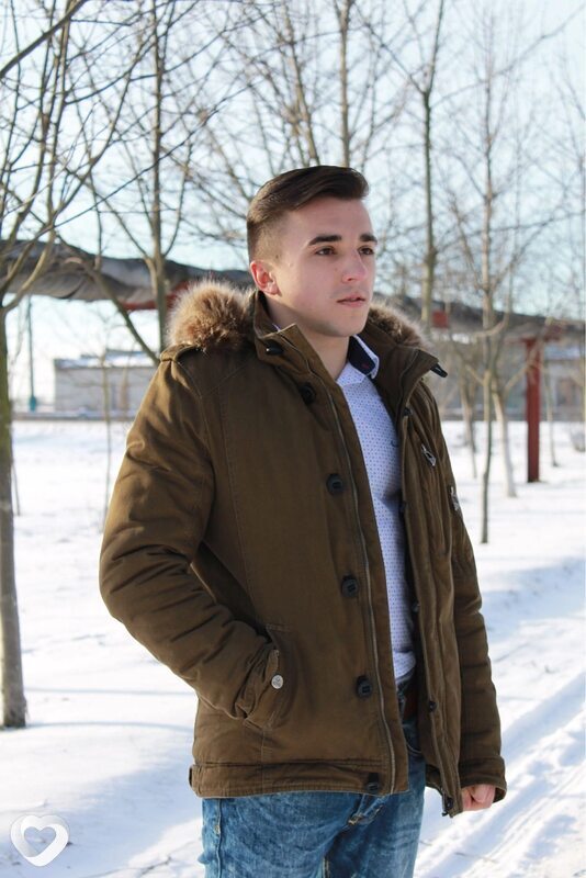 Юра, 24, Омске — анкета №2638682
