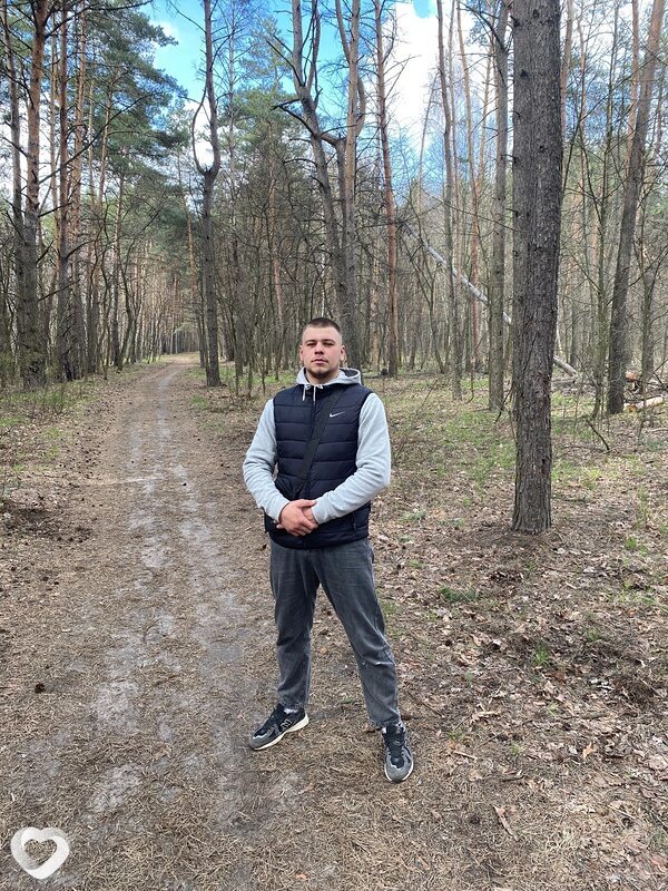 Вадим, 23, Старом Осколе — анкета №2639041