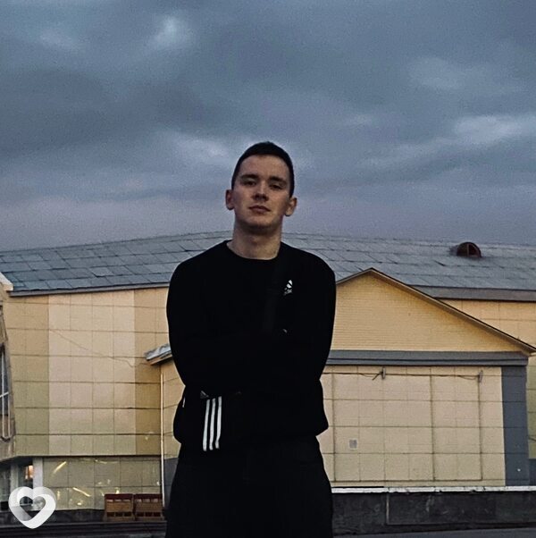 Артём, 21, Сыктывкаре — анкета №2639417