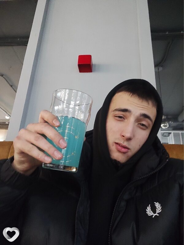 Иван, 21, Екатеринбурге — анкета №2639560