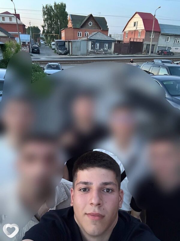Артем, 21, Новосибирске — анкета №2640132