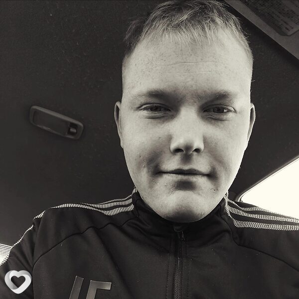 Илья, 25, Владивостоке — анкета №2640359