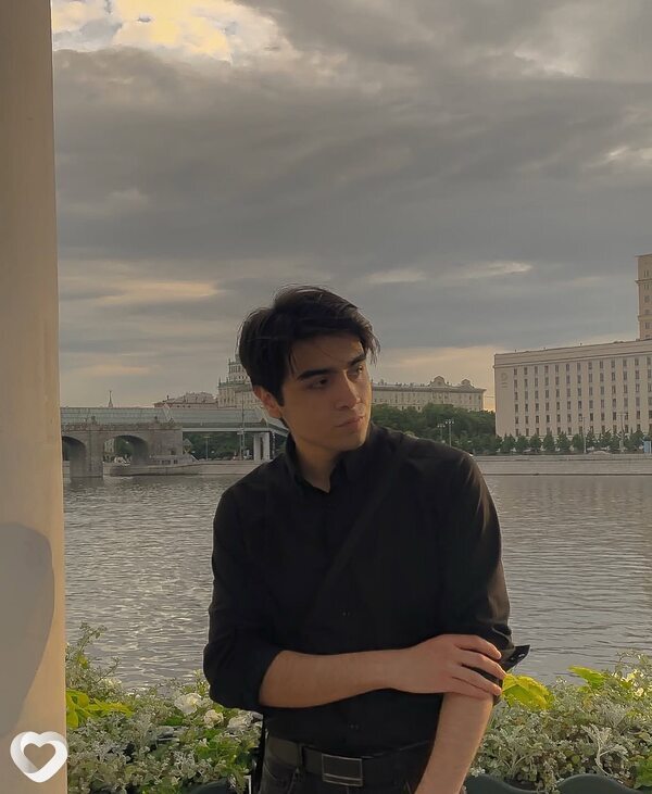 Эльдар, 26, Москве — анкета №2640920