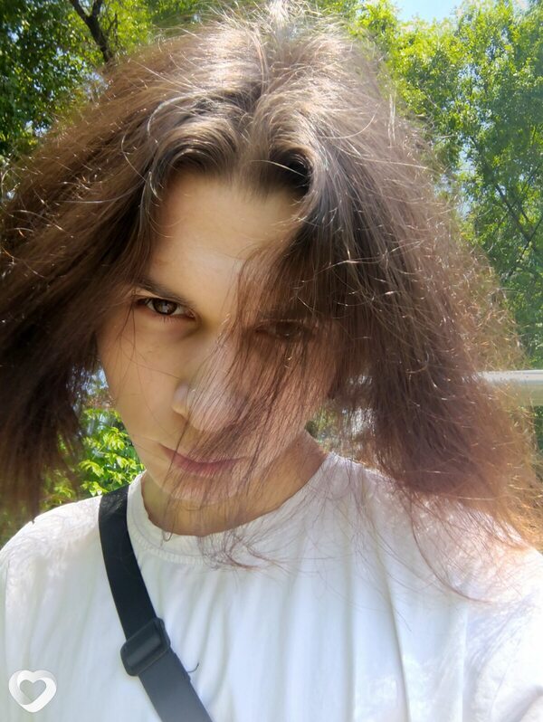 Денис, 19, Нижнем Тагиле — анкета №2640965