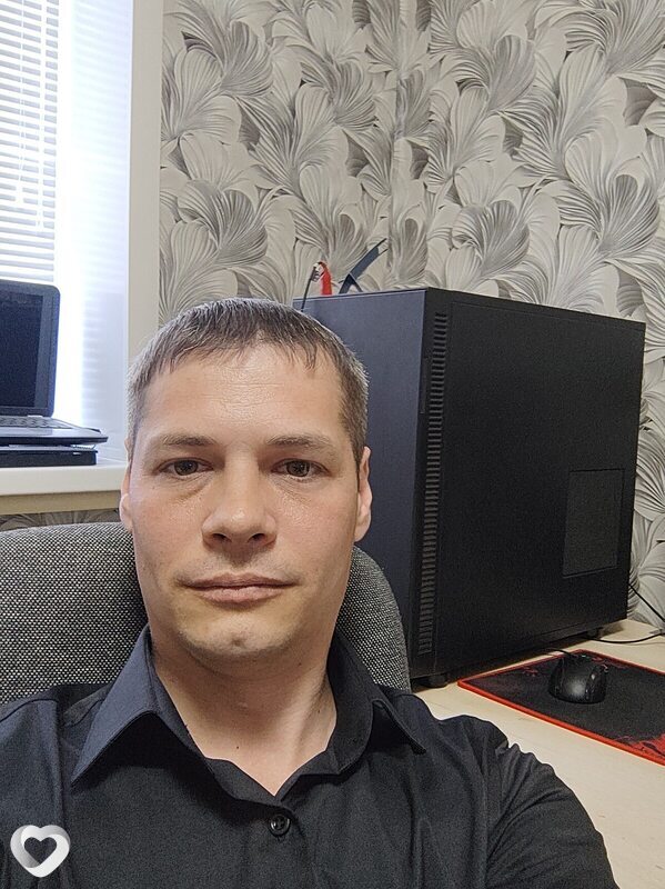 Олег, 36, Чапаевске — анкета №2641387
