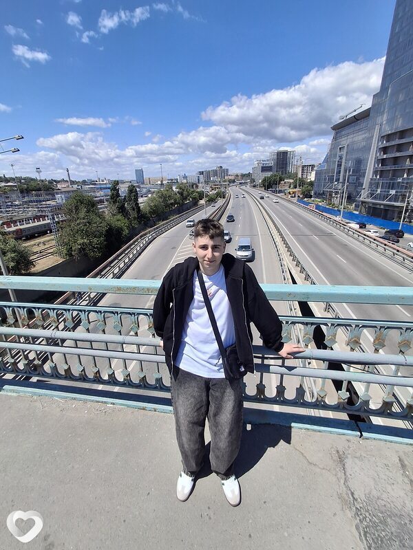 Даня, 19, Ростове-на-Дону — анкета №2641721