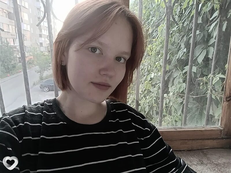 Алёна, 19, Челябинске — анкета №2641734