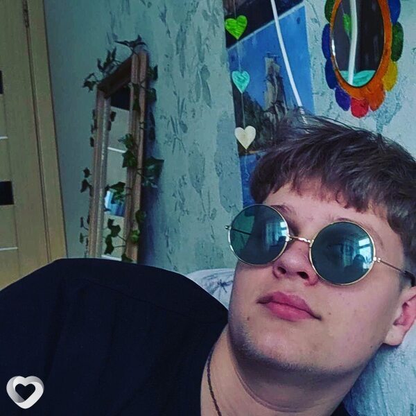 Артем, 20, Борисове — анкета №2642341