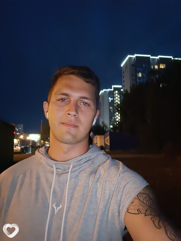 Максим, 31, Барнауле — анкета №2642435
