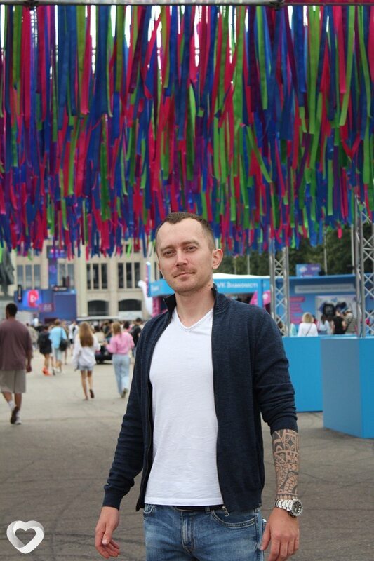 Олег, 30, Москве — анкета №2642478