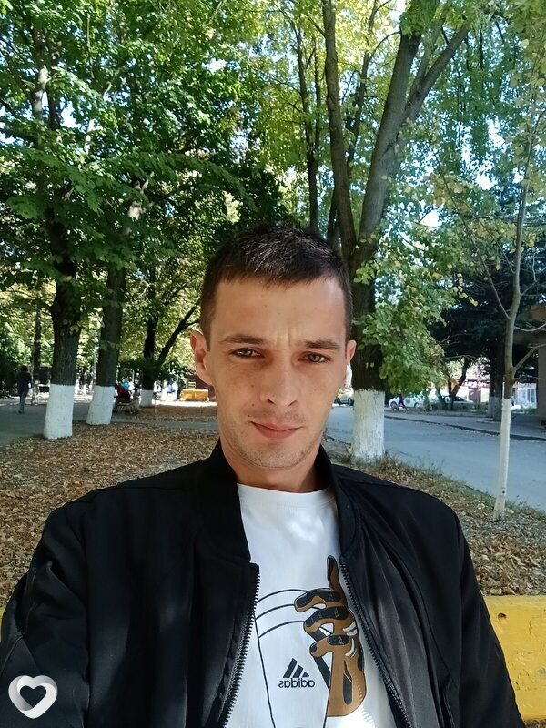 Игорь, 32, Ростове-на-Дону — анкета №2642674