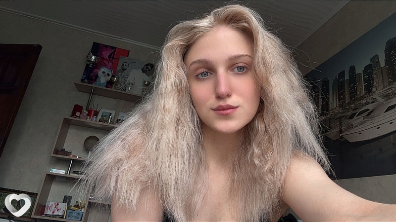 Алёна, 21, Москве — анкета №2642810