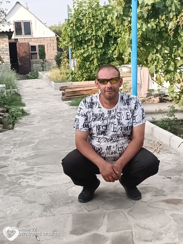 Дмитрий, Лутугино