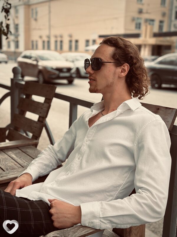 Данил, 24, Екатеринбурге — анкета №2643213