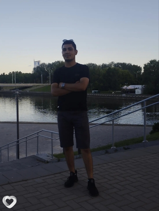Миша, 22, Минске — анкета №2643292