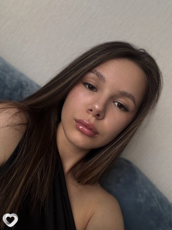 Алина, 21, Кемерове — анкета №2643457