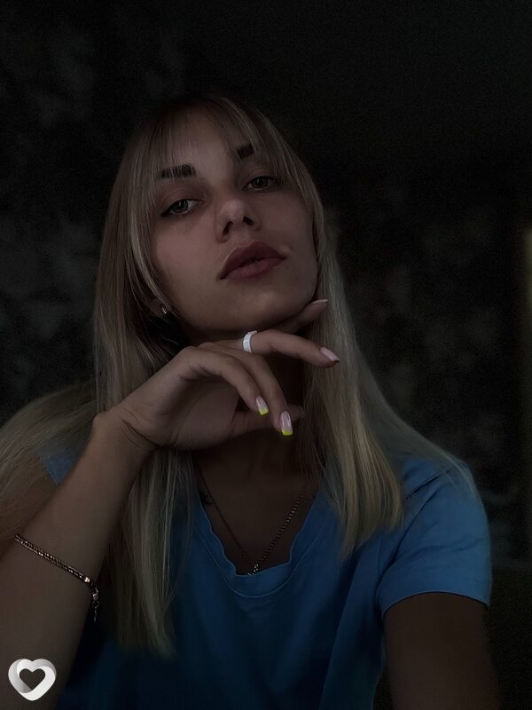 Лена, 26, Омске — анкета №2643583