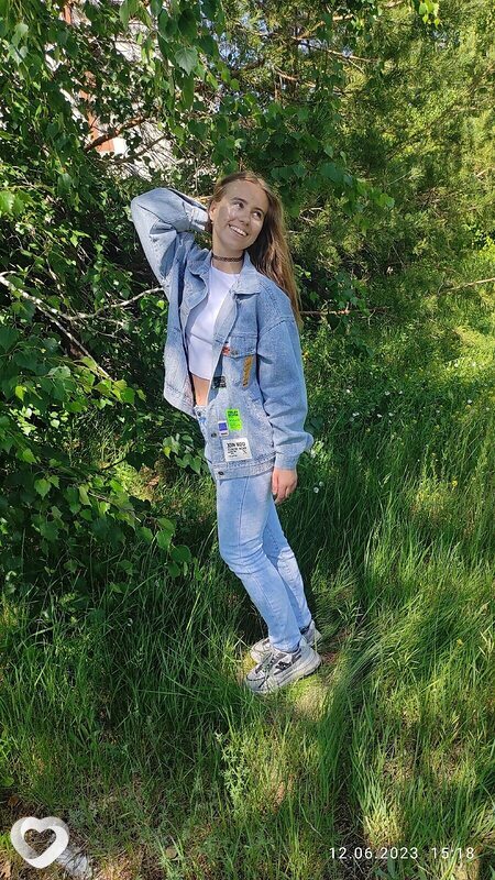Екатерина, 19, Омске — анкета №2643832