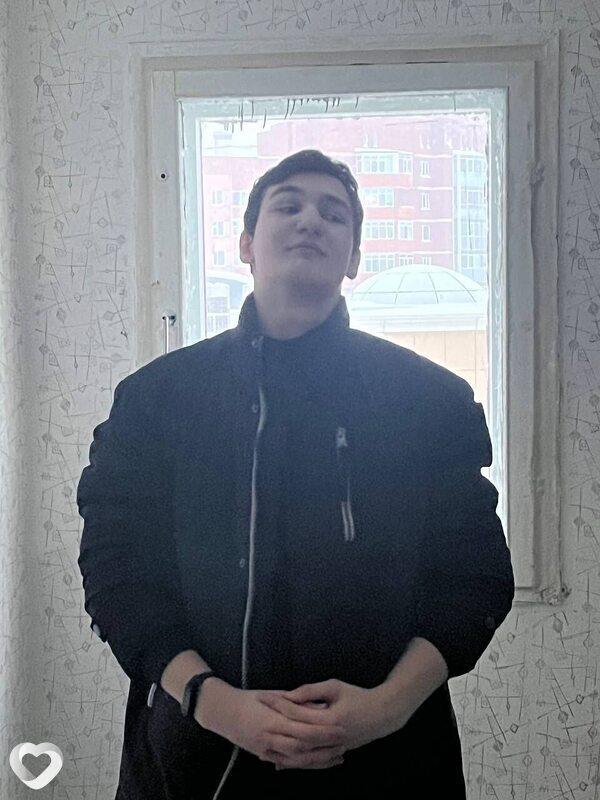 Матвей, 19, Новом Уренгое — анкета №2645740