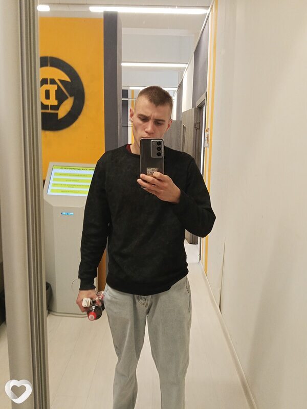 Денис, 23, Бронницах — анкета №2645249