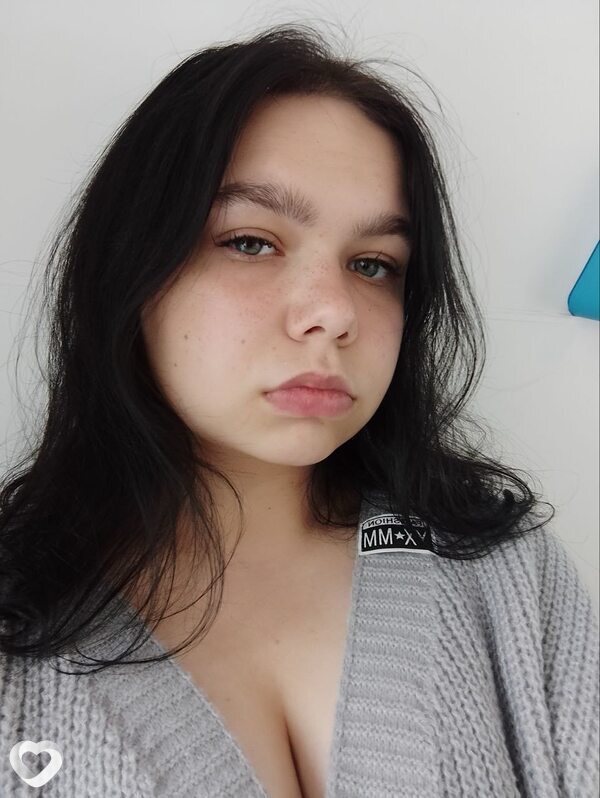 Анна, 22, Череповце — анкета №2646583