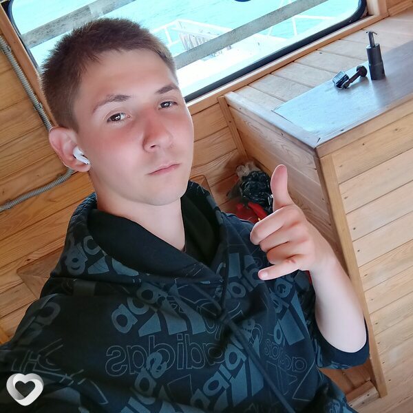 Сергей, 23, Усолье-Сибирское — анкета №2646828