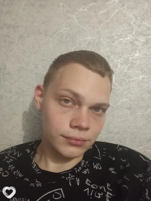 Егор, 22, Новоалтайске — анкета №2648033
