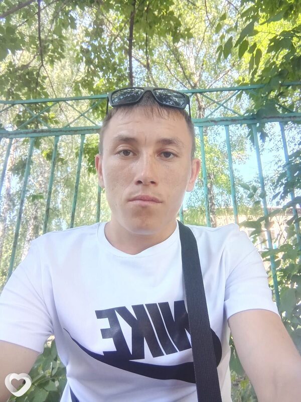 Максим, 27, Красноярске — анкета №2648044