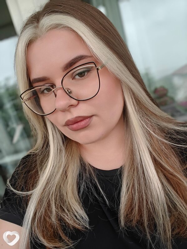 Алена, 22, Москве — анкета №2648274