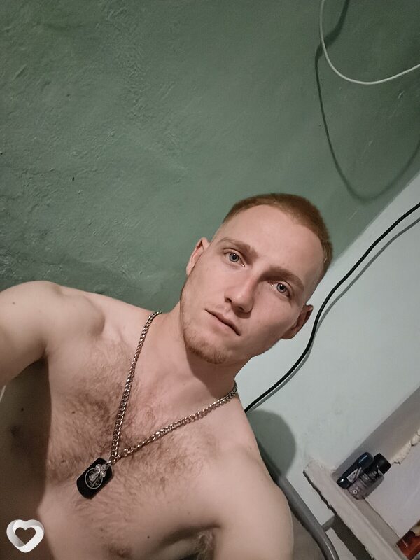 Алексей, 26, Стаханове — анкета №2648591