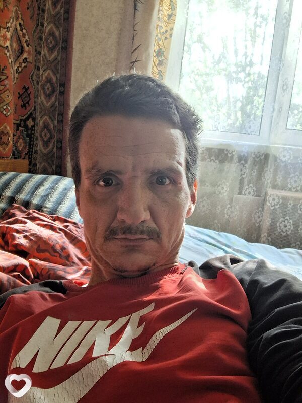 Артём, 38, Бобруйске — анкета №2648422